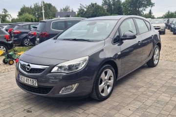 1.4 Turbo Benzyna Tempomat Klimatyzacja Centralny Zamek