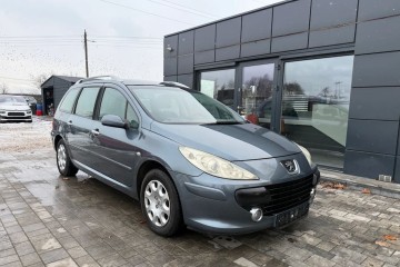 1.6 Benzyna Panorama Radio CD Klimatyzacja Kredyt