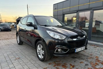 1,6 benzyna , nawigacja  , klimatronik , skóry , zarejstrowany , kredy