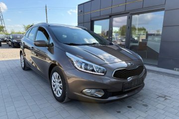 1.6 Benzyna Kamera Cofania Ledy Nawigacja