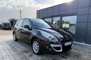 2.0 Benzyna Automat Klimatyzacja Panorama Nawigacja Kredyt