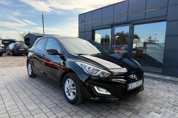 1.6 Benzyna Kamera Nawigacja Ledy Klimatyzacja Elektryczne Szyby