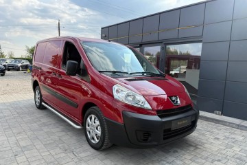 2.0 Diesel Centralny Zamek Tempomat Boczne Drzwi 3 osoby