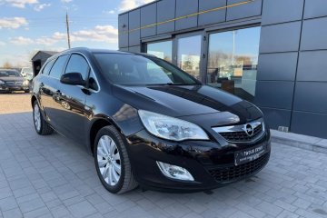 1.4 Turbo Benzyna Nawigacja Tempomat Klimatyzacja Centralny Zamek