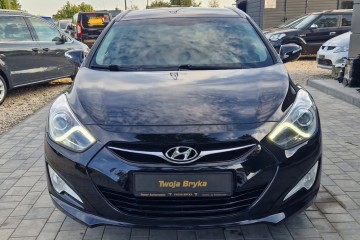 1.6 Benzyna Ledy Klimatyzacja Alufelgi Kamera Kredyt