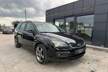 2.0 Benzyna Klimatyzacja Podgrzewana Szyba Elektryczne Szyby Kredyt