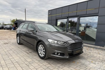 1.6 Diesel Czujniki Parkowania Nawigacja Klimatyzacja Alufelgi Kredyt