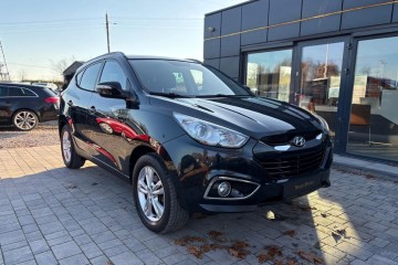 2,0 benzyna , kamera cofania , skóry , tempomat , opłacony