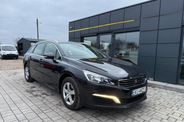 1.6 Diesel Klimatyzacja Panoram Alufelgi Nawigacja Czujniki Parkowania