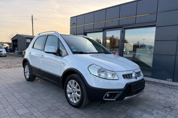 1.6 Benzyna Nawigacja Klimatyzacja Alufelgi Czujniki Parkowania