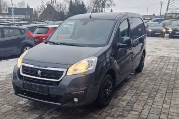 1.6 Diesel Klimatyzacja Radio CD Centralny Zamek Kredyt