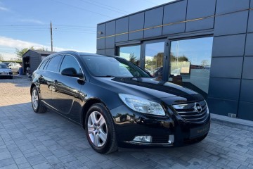 1.8 Benzyna Klimatyzacja Nawigacja Alufelgi Czujniki Centralny Zamek