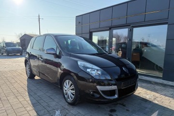 1.6 Benzyna Klimatyzacja Nawigacja Kredyt