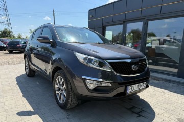 1.6 Benzyna Klimatyzacja Alufelgi Elektryczne Szyby Port AUX/USB