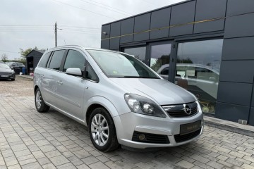 1.6 Benzyna 7 Foteli Klimatyzacja Wielofunkcyjna Kierownica Klima