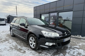 2.0 Benzyna Klimatyzacja Nawigacja Alufelgi Elektryczne Szyby Kredyt