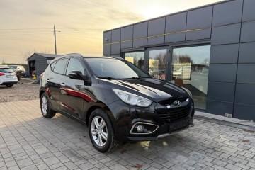 1.6 Benzyna Skóry Nawigacja Alufelgi Elektryczne Szyby Kredyt