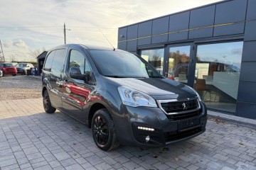 1.6 Diesel Klimatyzacja Radio CD Centralny Zamek Kredyt