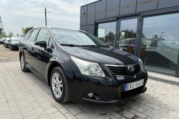 1.8 Benzyna Nawigacja Klimatyzacja Alufelgi Czujniki Parkowania Kredyt